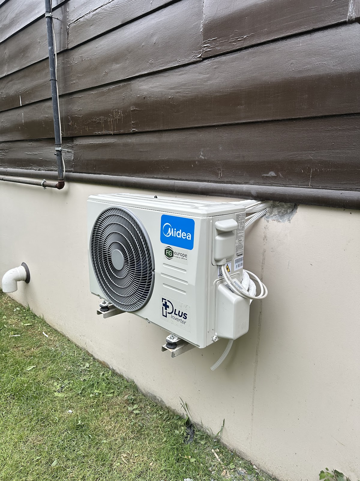 Midea Klima Servis tarafından yayımlanan Midea dış ünite uygulaması